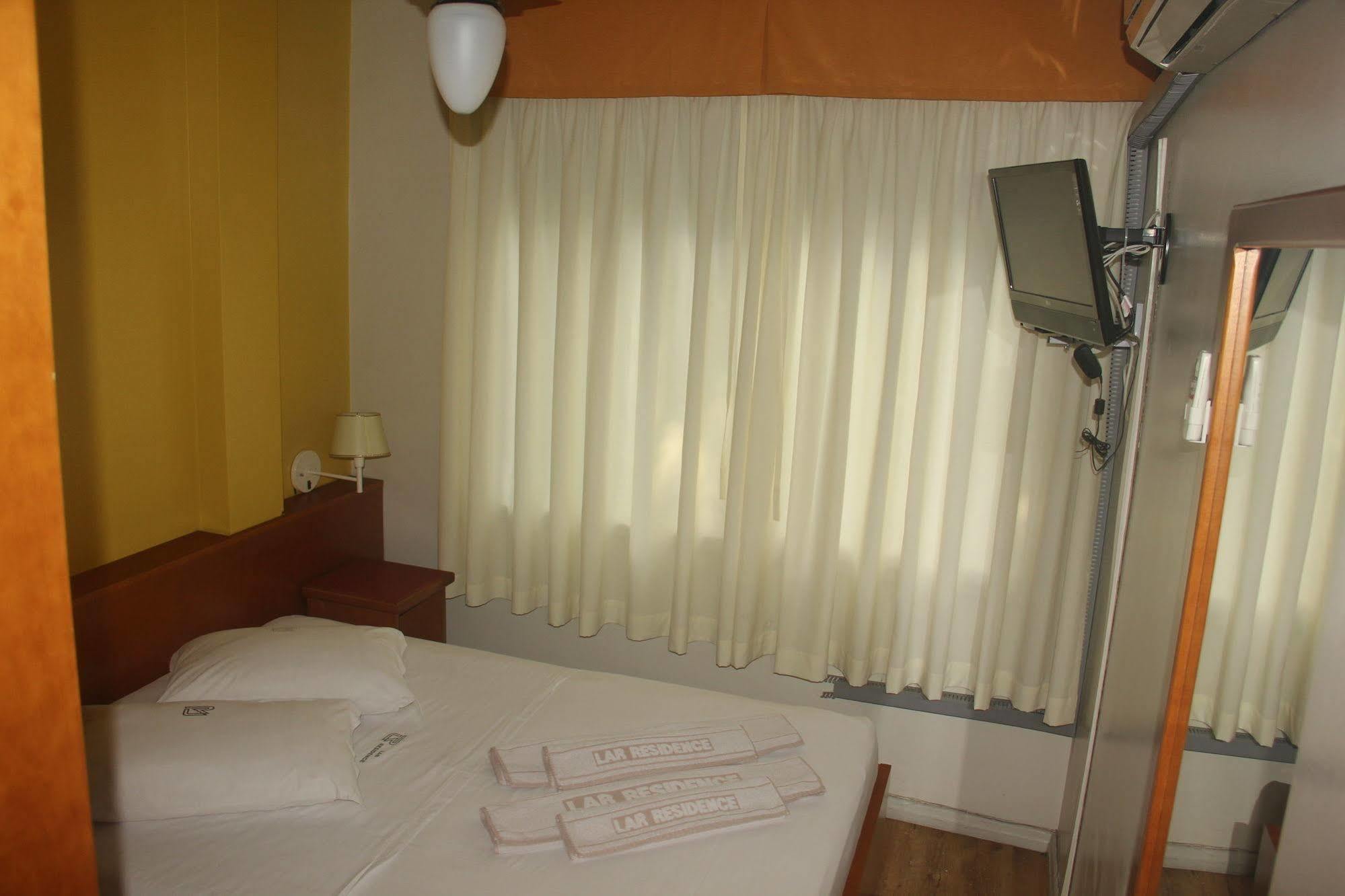 Hotel Lar Residence Porto Alegre Zewnętrze zdjęcie